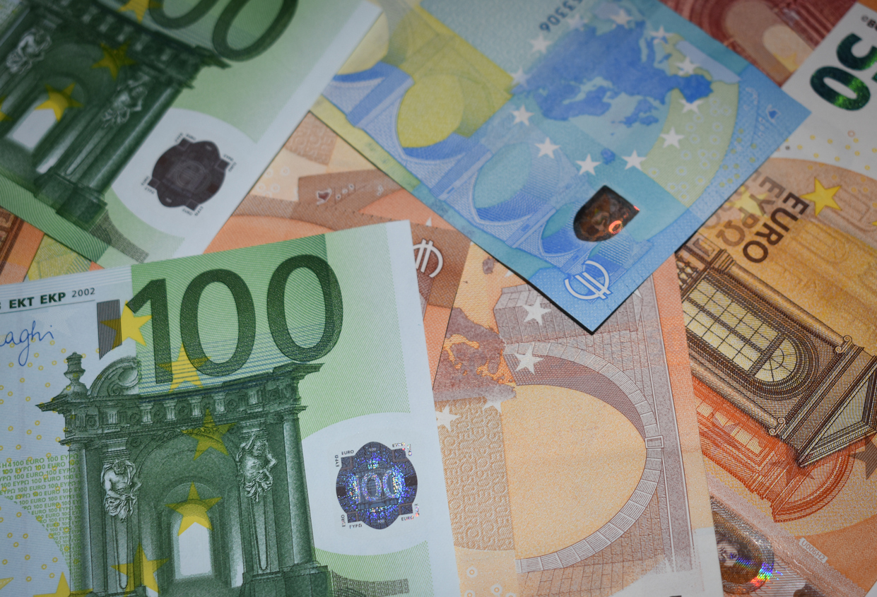 Freunde zu TransferGo einladen und Geld verdienen